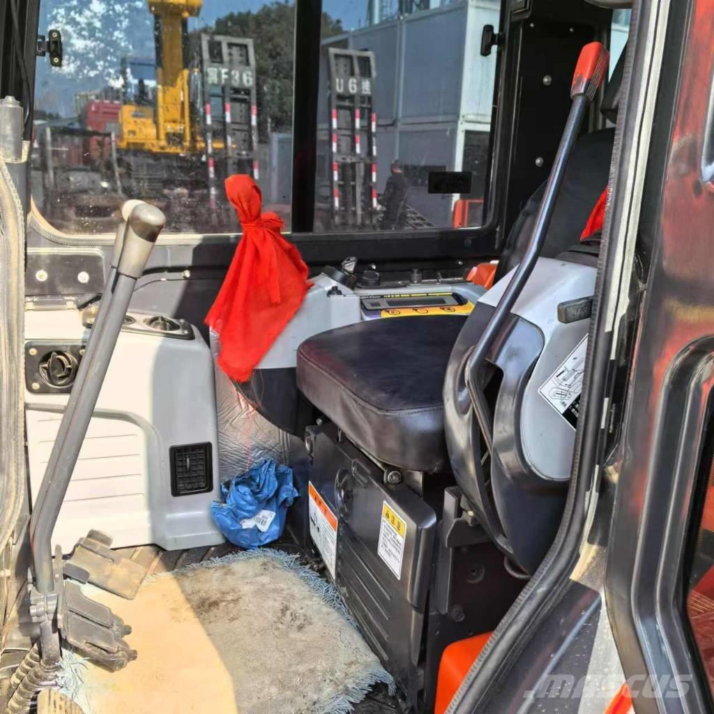 Kubota U 50-4 Мини-экскаваторы