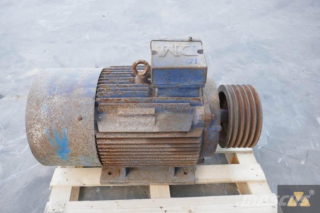  Dutchi 22KW Двигатели