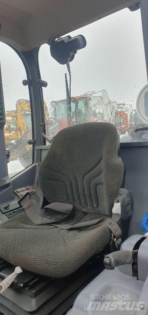 Schafer 4670 Малые погрузчики