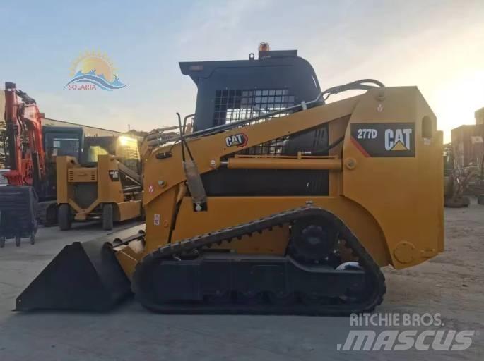 CAT 277D Мини-погрузчики