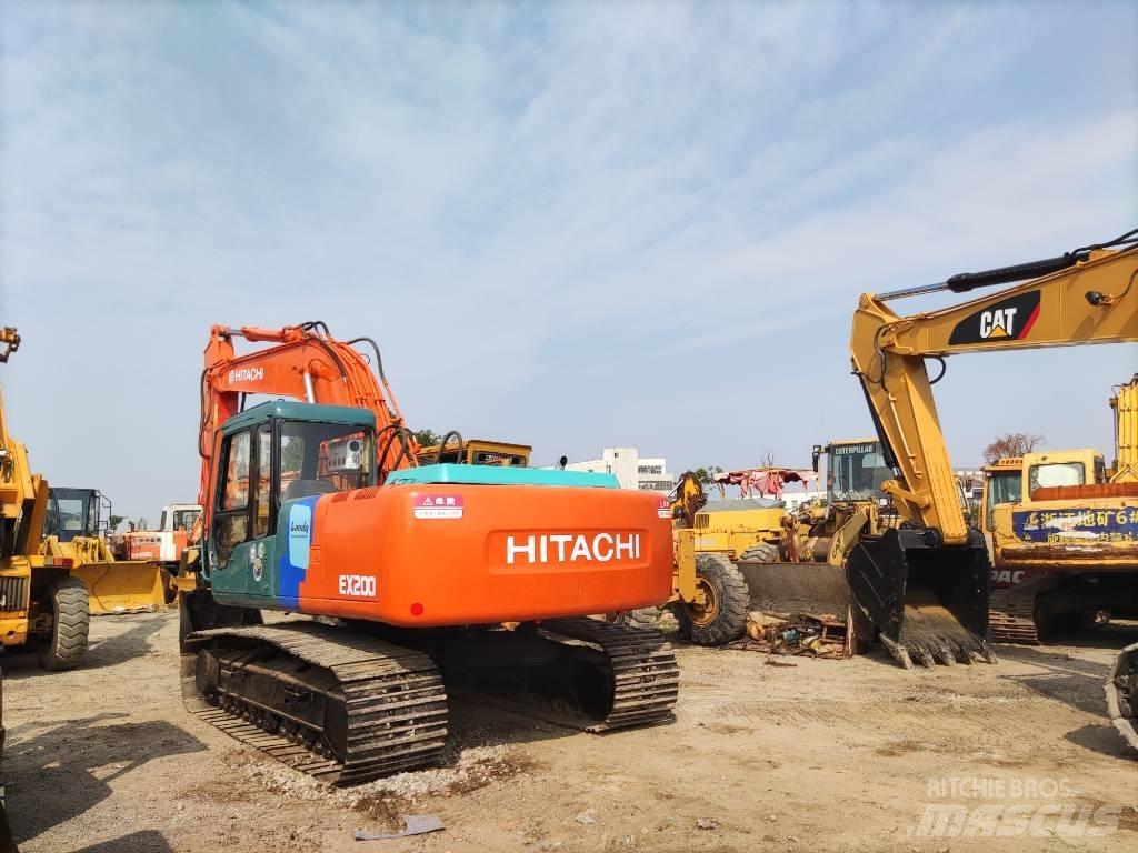 Hitachi EX 200-3 Гусеничные экскаваторы