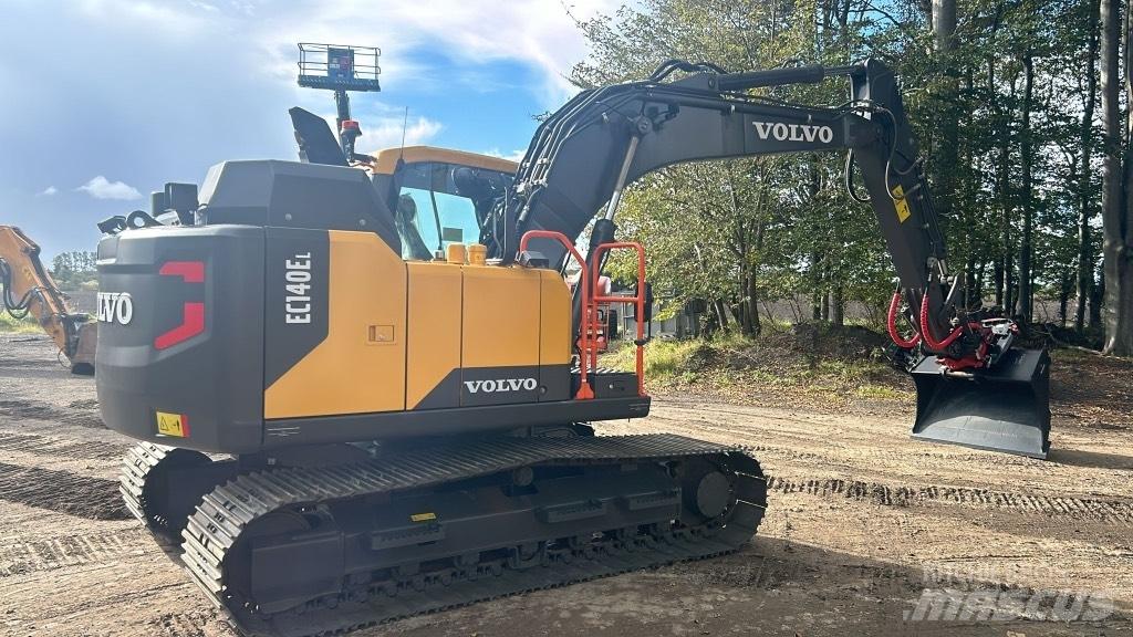 Volvo EC 140 E Гусеничные экскаваторы