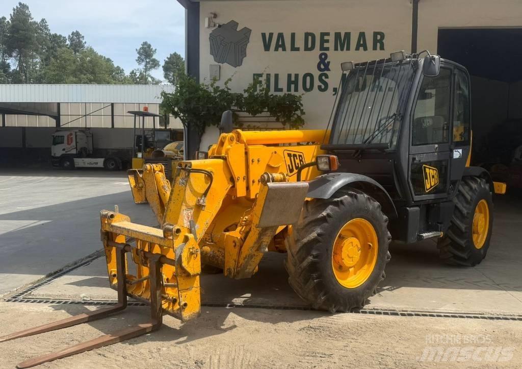 JCB 532-120 Телескопические погрузчики