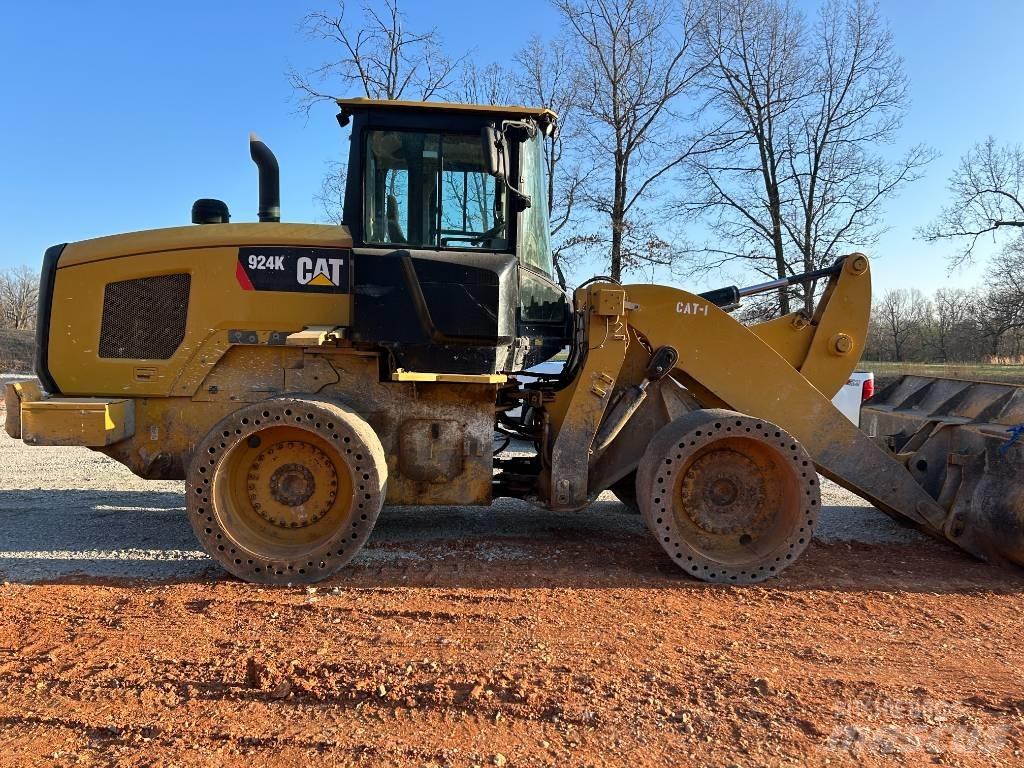 CAT 924 K Фронтальные погрузчики