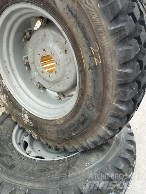 Nokian 440/80X30 Шины и колёса
