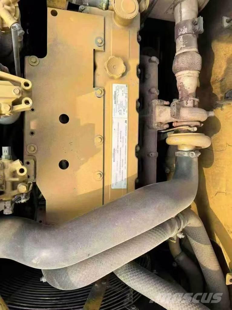 CAT 320 D L Гусеничные экскаваторы