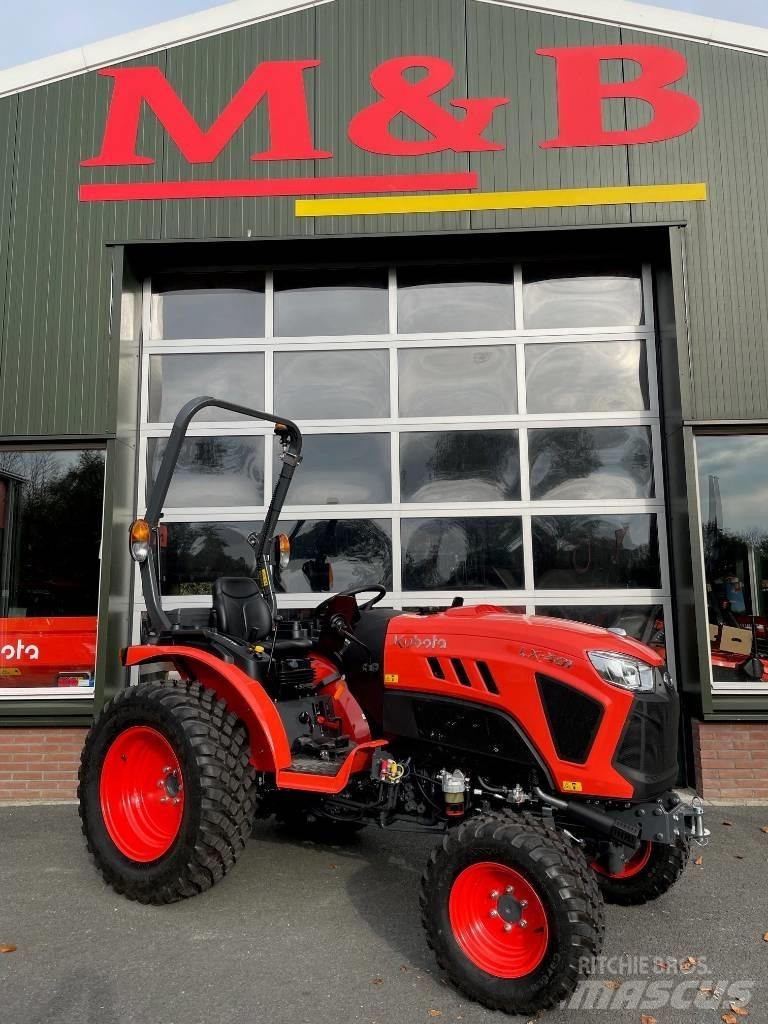Kubota LX 401 Коммунальные тракторы