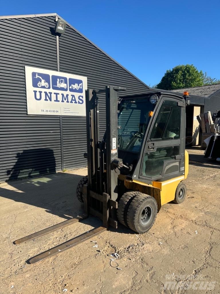 UniCarriers FG15 Газовые погрузчики
