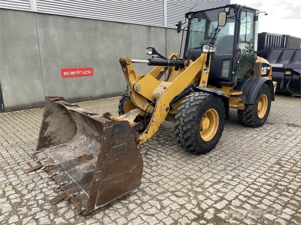 CAT 908 H2 Многофункциональные сельскохозяйственные погрузчики