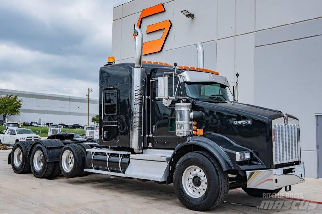 Kenworth T800 Седельные тягачи
