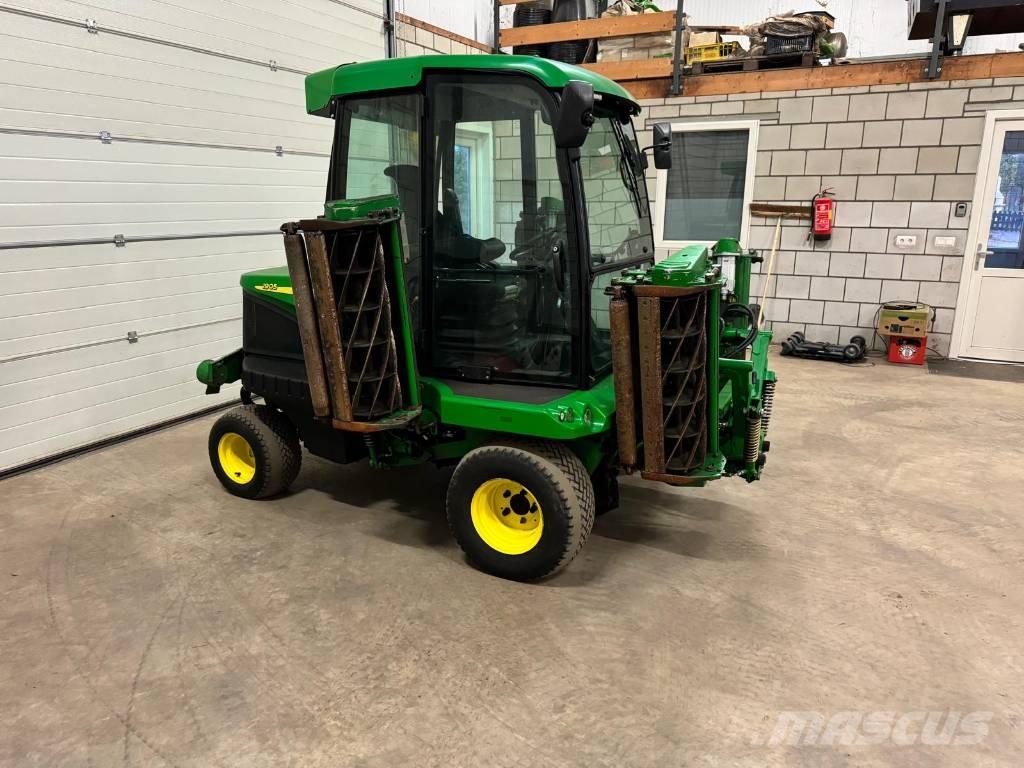John Deere 1905 Самоходные газонокосилки