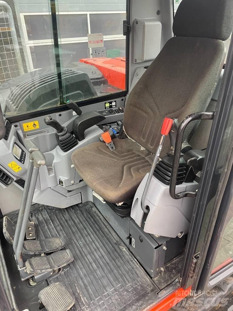 Kubota KX080-4a Малые экскаваторы 7т-12т