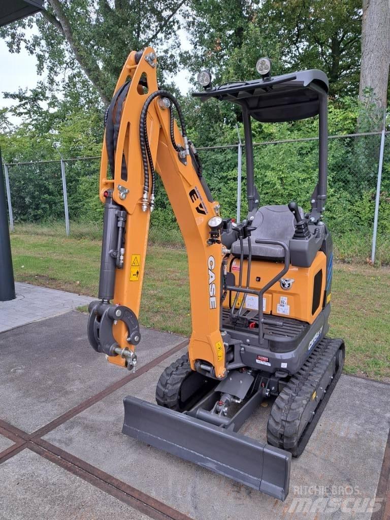 CASE CX15EV Мини-экскаваторы