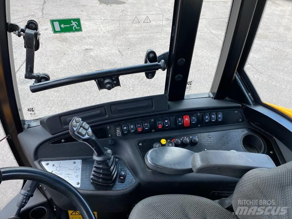 JCB 409 T4 Фронтальные погрузчики