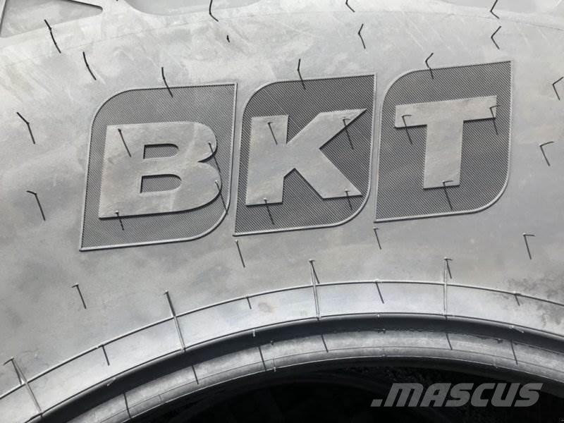 BKT 710/70R38 Шины и колёса