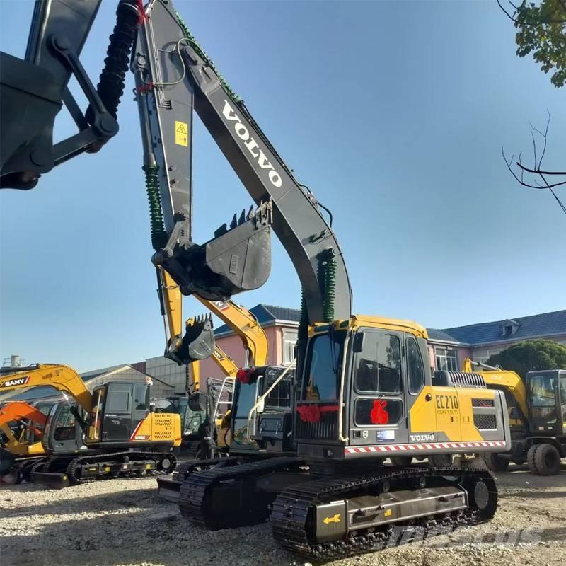 Volvo EC 210 Гусеничные экскаваторы
