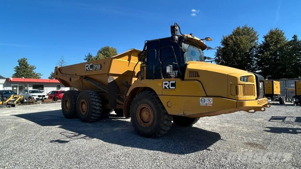 CAT 730 - 04A Шарнирно-сочленённые самосвалы