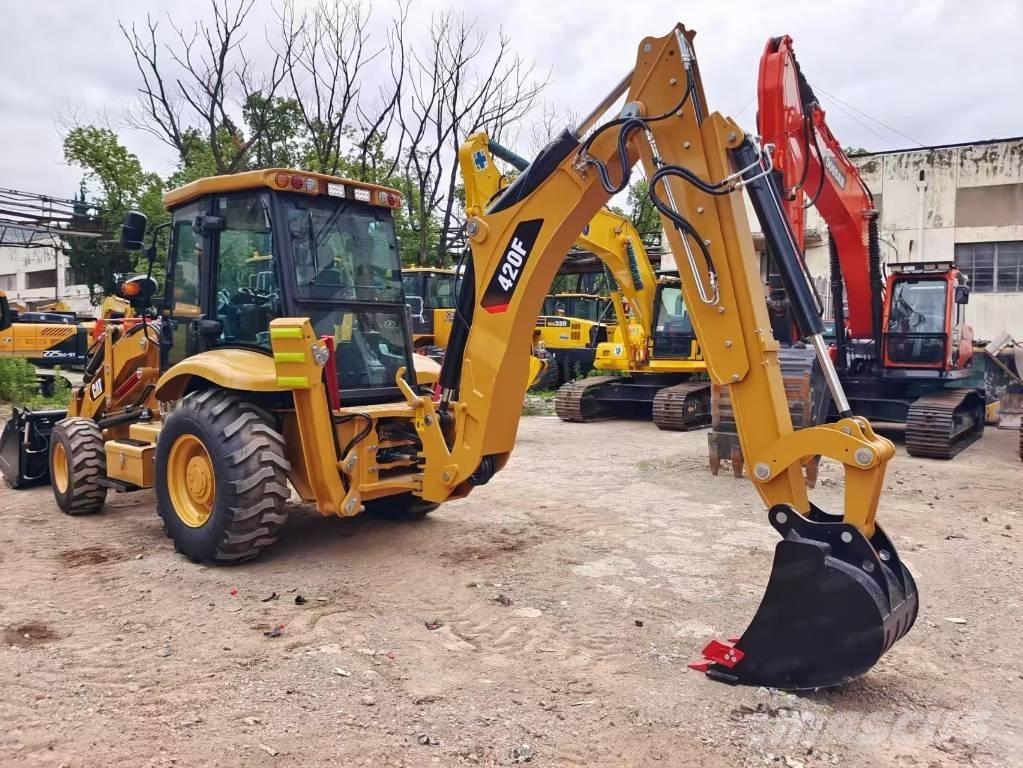 CAT 420 F Экскаваторы-погрузчики
