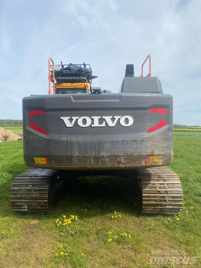 Volvo EC 220 EL Гусеничные экскаваторы