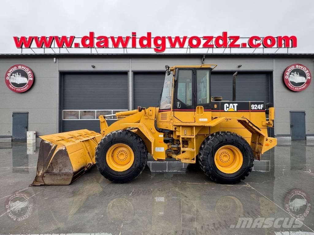 CAT 924 F Фронтальные погрузчики