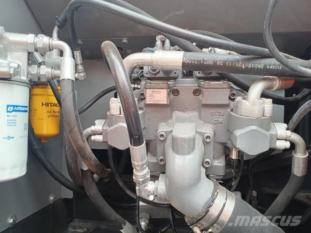 Hitachi ZX 200 Гусеничные экскаваторы