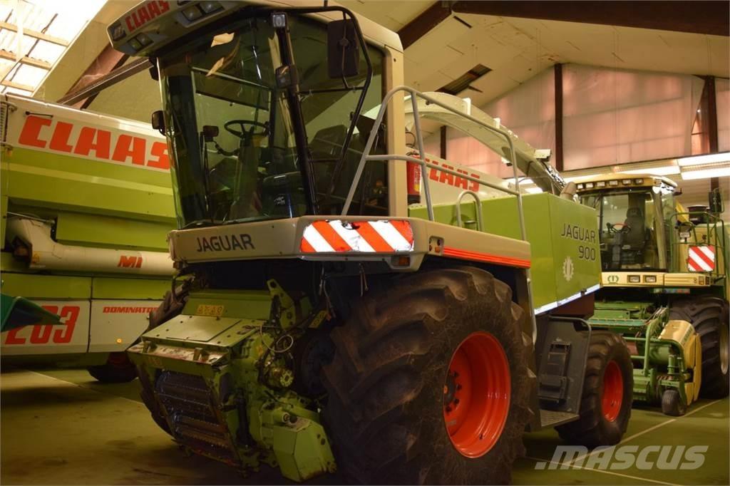 CLAAS Jaguar 900 Самоходные кормоуборочные комбайны