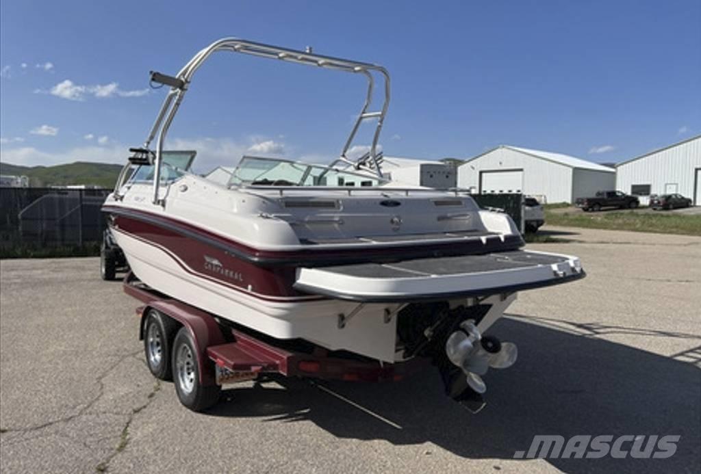 Chaparral 2330 SS Земснаряды / баржи