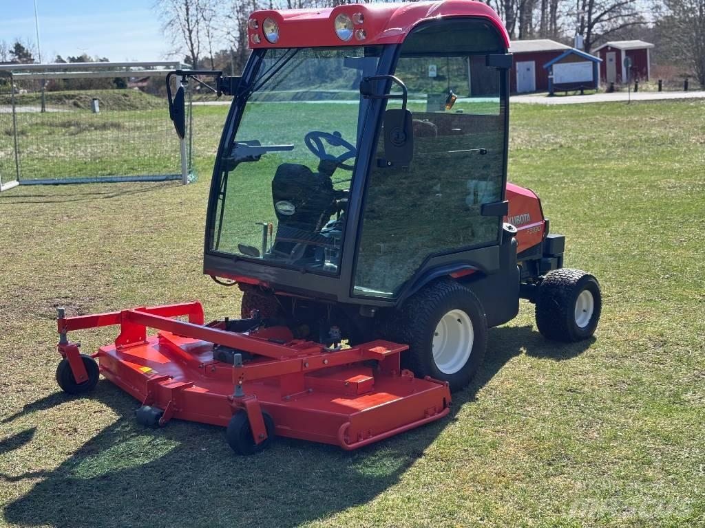 Kubota F 3890 Самоходные газонокосилки