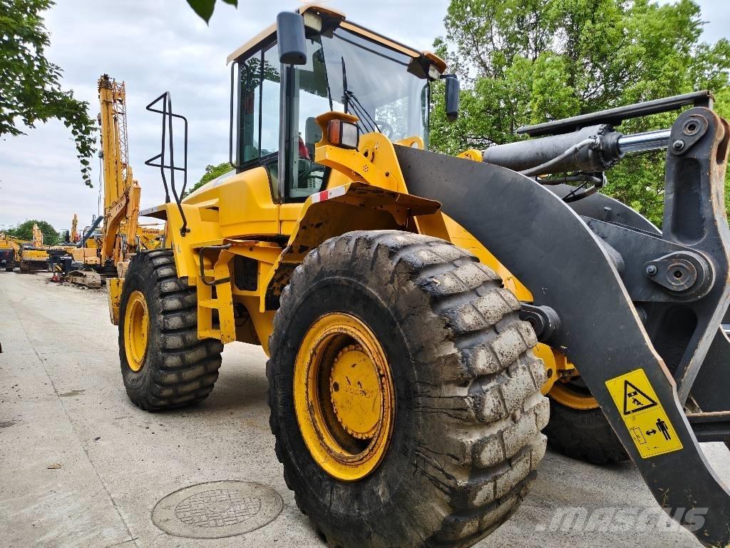 Volvo L 105 Фронтальные погрузчики