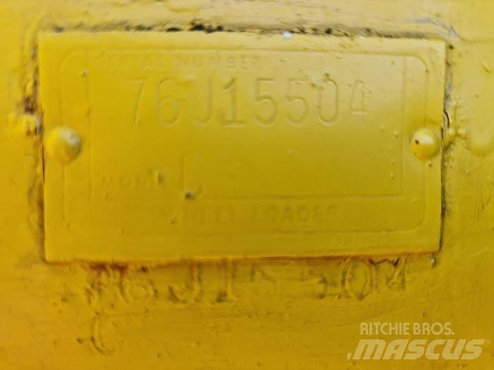 CAT 966C Фронтальные погрузчики