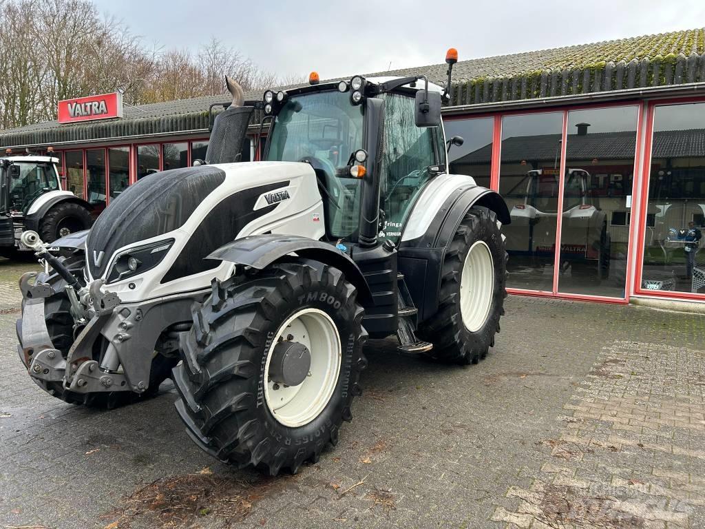 Valtra T154 Active Трактора