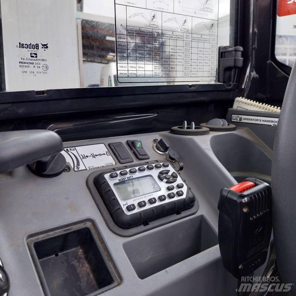 Bobcat E27z Kabine Мини-экскаваторы