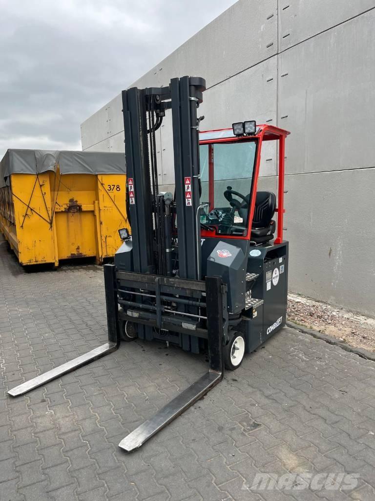 Combilift CBE3000 Боковые погрузчики
