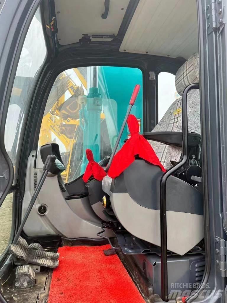 Kobelco SK 140 Гусеничные экскаваторы