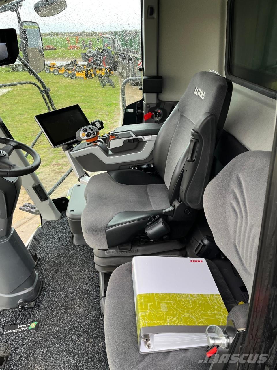 CLAAS Lexion 5300 Зерноуборочные комбайны