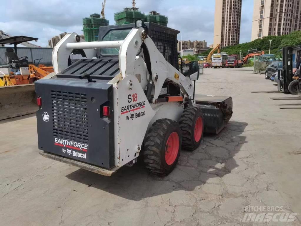 Bobcat S 16 Мини-погрузчики