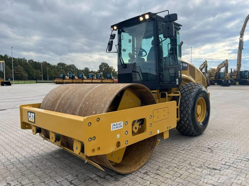 CAT CS 54 B Грунтовые катки