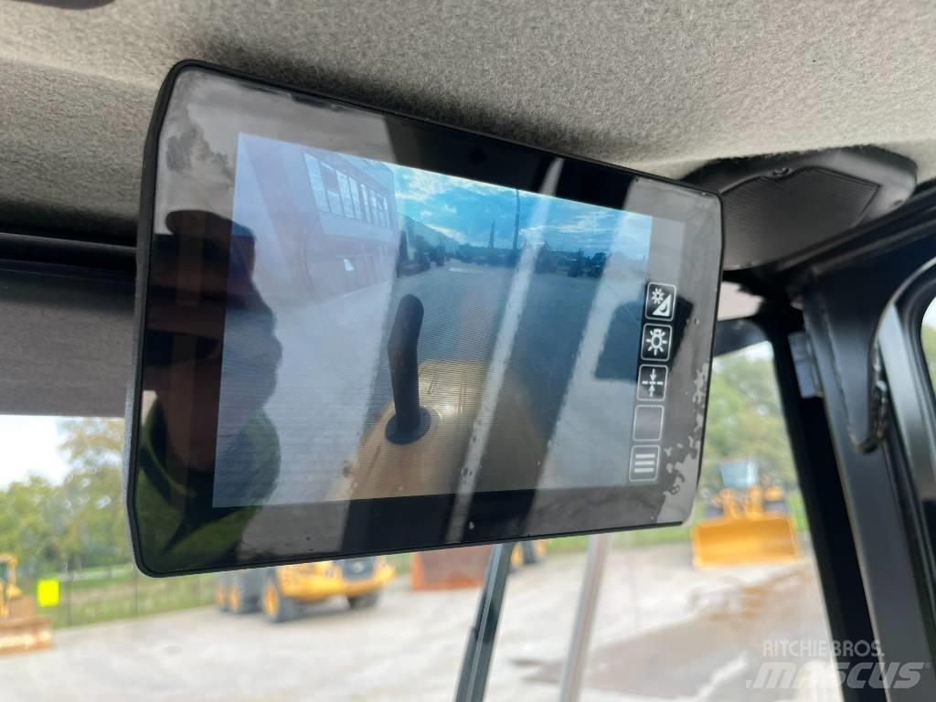 CAT CS 54 B Грунтовые катки
