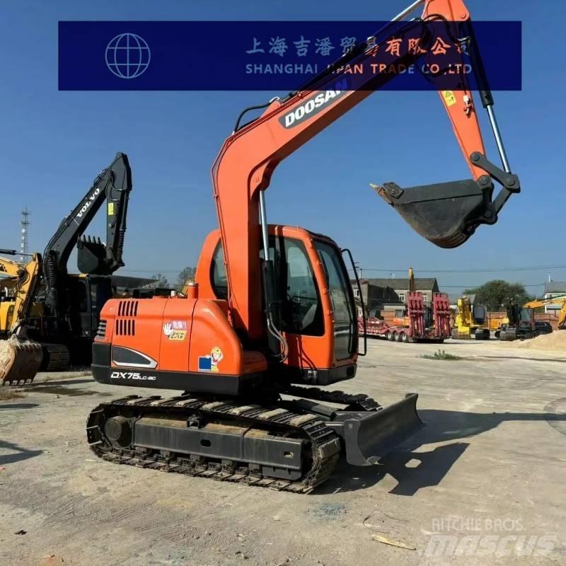 Doosan DX 75 Малые экскаваторы 7т-12т
