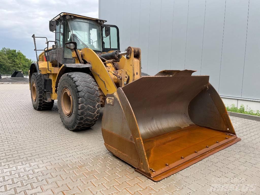 CAT 962 M Фронтальные погрузчики
