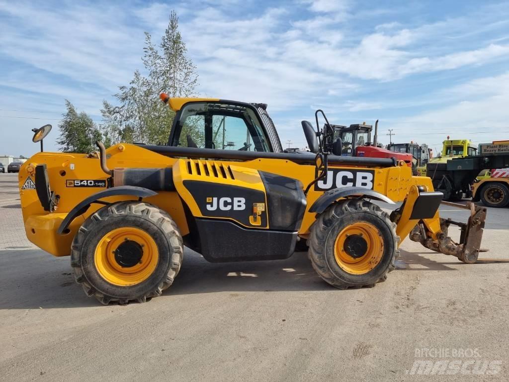 JCB 540-140 Hi Viz Телескопические погрузчики