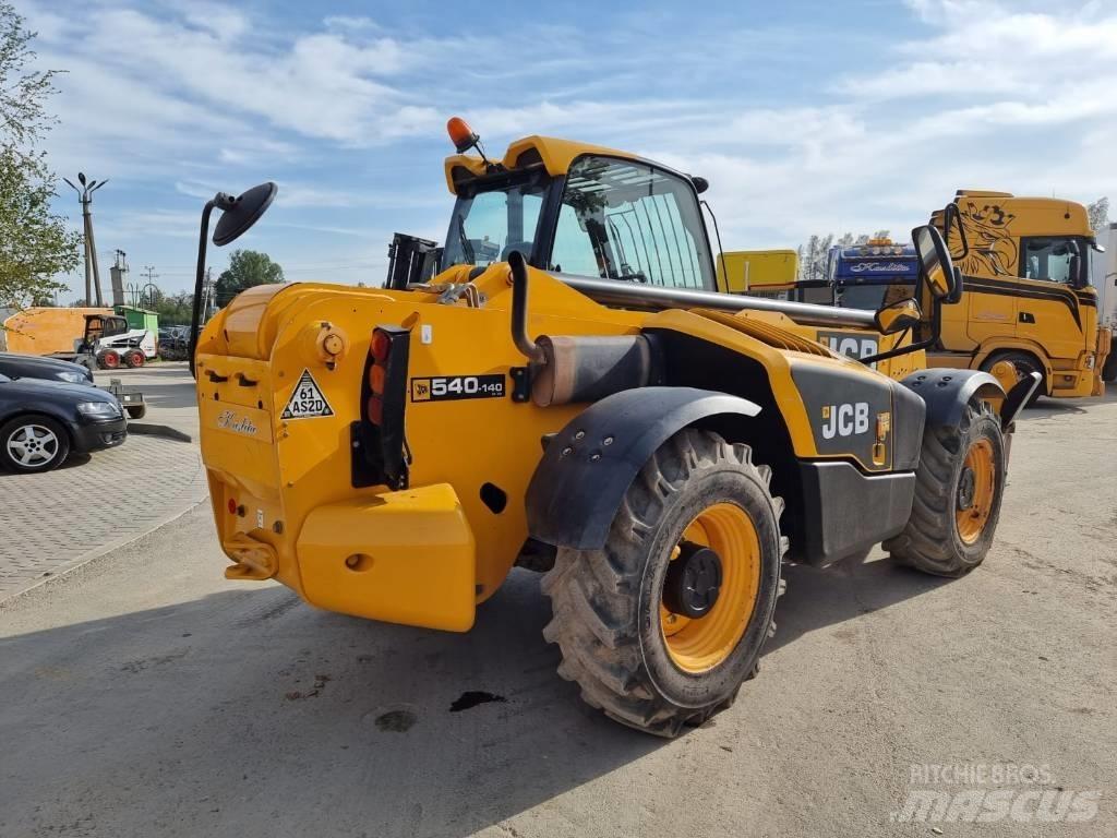 JCB 540-140 Hi Viz Телескопические погрузчики