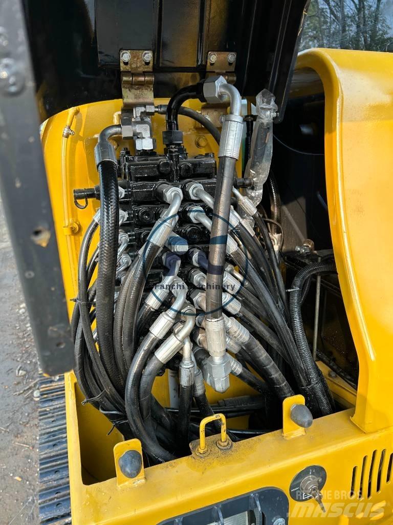 XCMG XE 60 DA Мини-экскаваторы