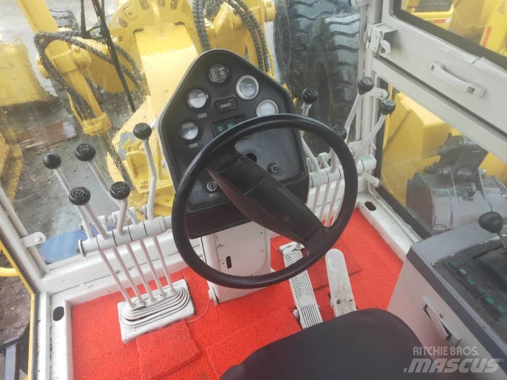 XCMG GR180 Грейдеры
