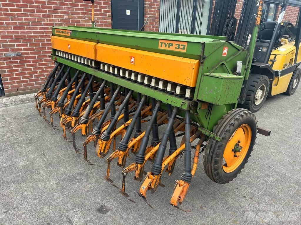 Amazone D7 Type 33 Сеялки