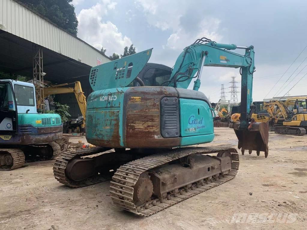 Kobelco SK 135 Гусеничные экскаваторы