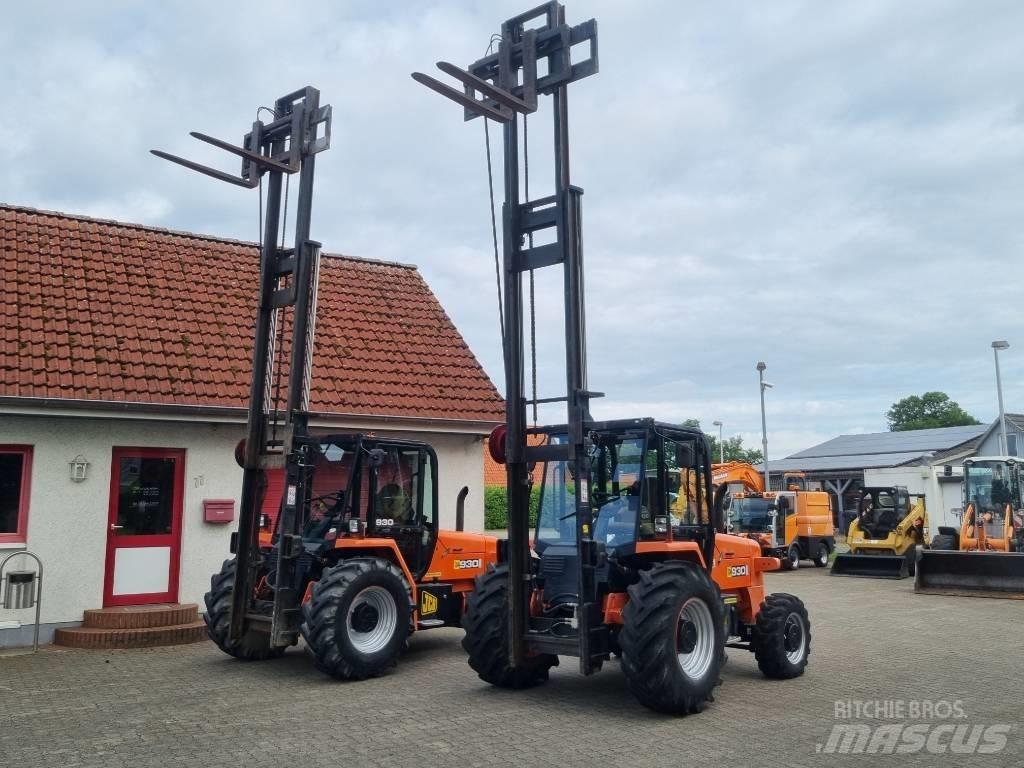 JCB 930-4 Внедорожные погрузчики