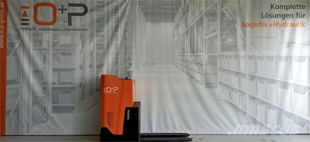 Toyota LSI200 Ручные штабелёры с электроподъёмом