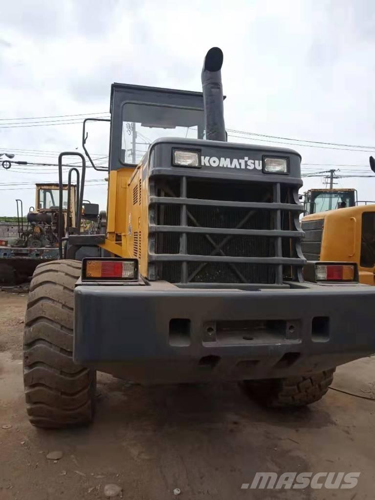 Komatsu WA 320-3 Фронтальные погрузчики