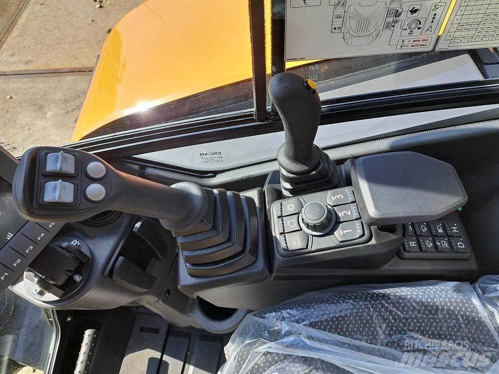 CASE CX50D Мини-экскаваторы